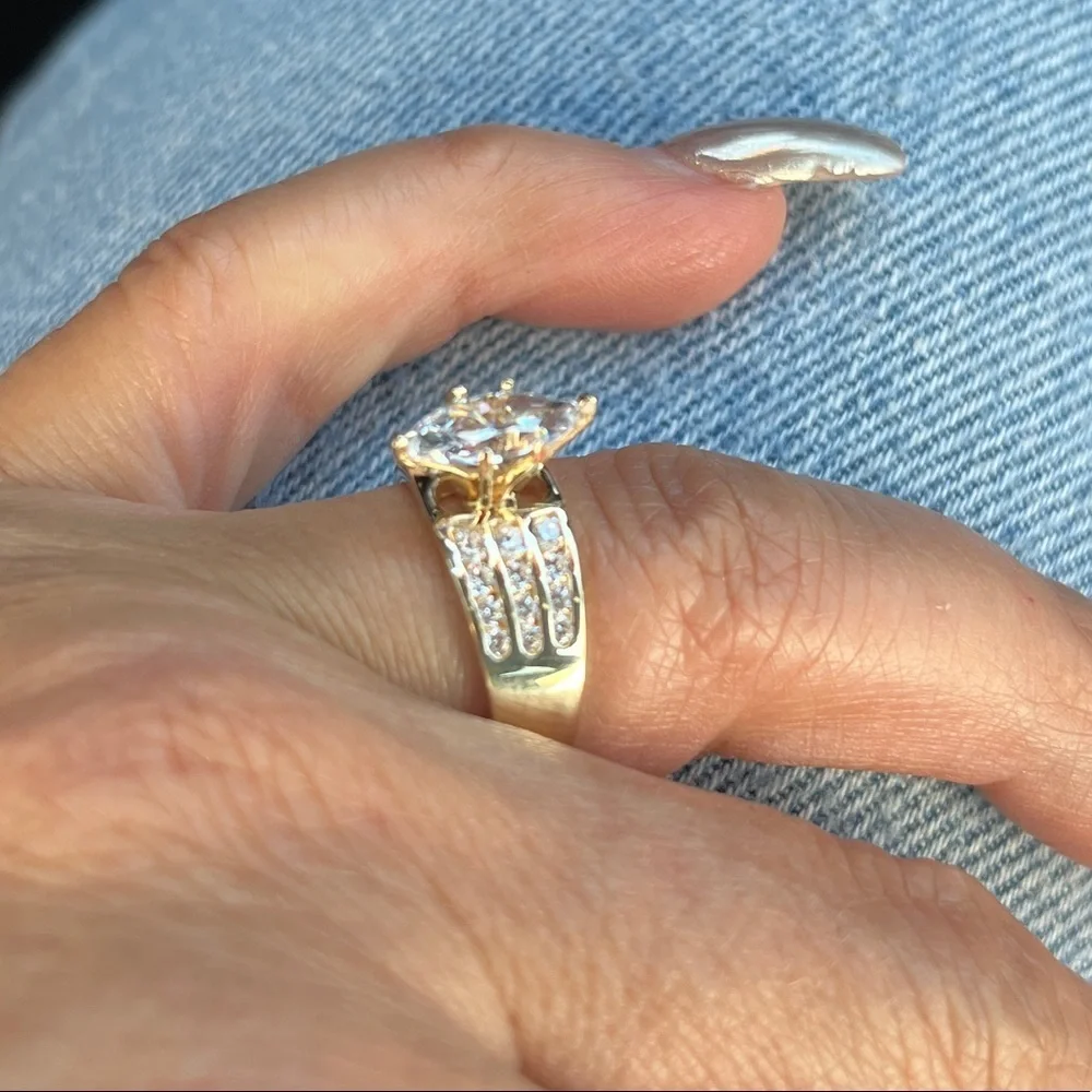 14k Solid Yellow Gold 2ct Engagement Ring